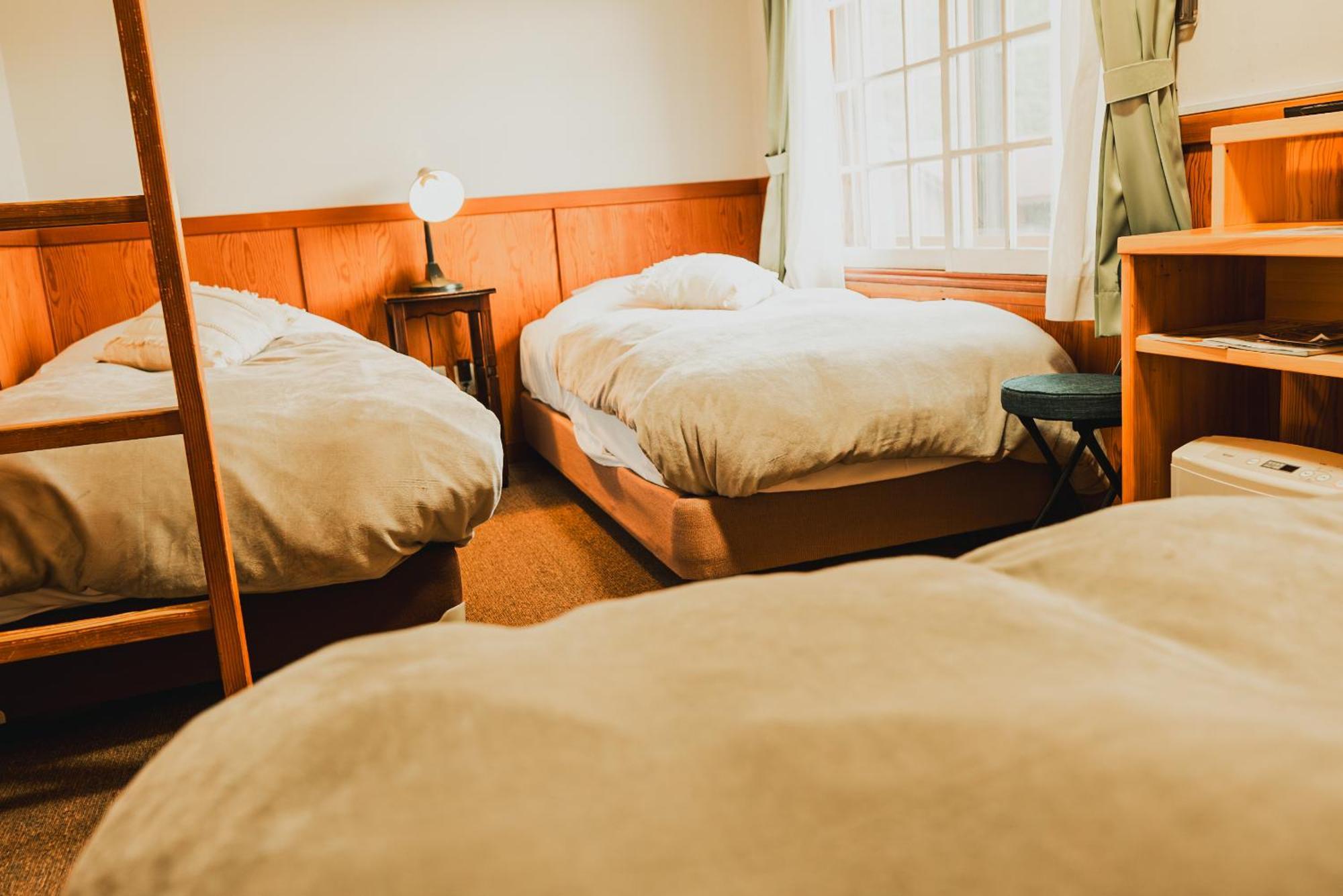 Hakuba Pension & Log Hotel Meteor Eksteriør bilde